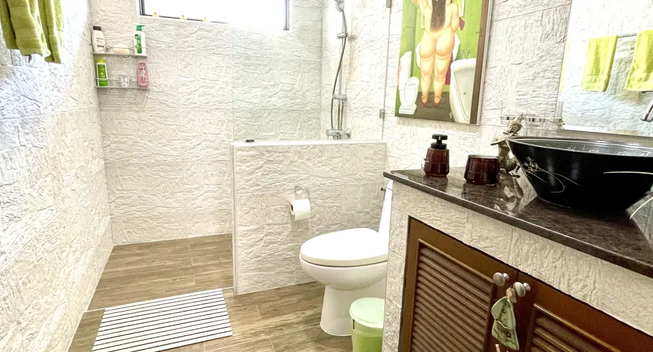 For sale 5 bedrooms villa in Hua Hin, Prachuap Khiri Khan