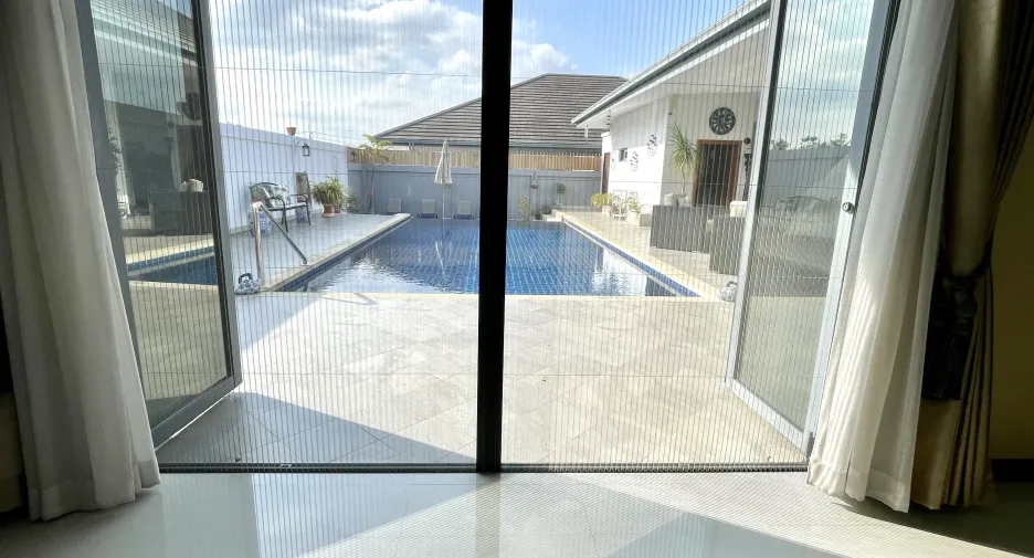 For sale 5 bedrooms villa in Hua Hin, Prachuap Khiri Khan
