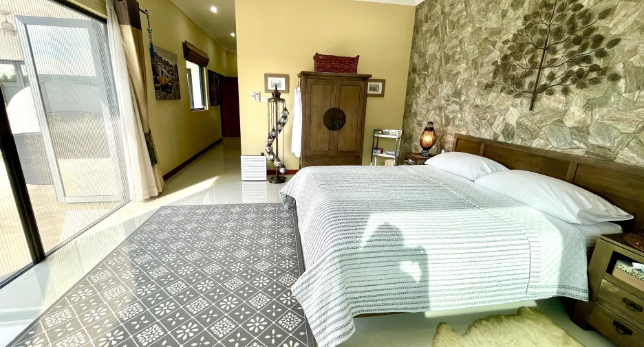 For sale 5 bedrooms villa in Hua Hin, Prachuap Khiri Khan