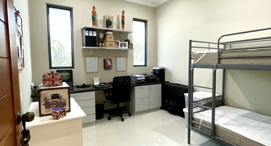 For sale 5 bedrooms villa in Hua Hin, Prachuap Khiri Khan