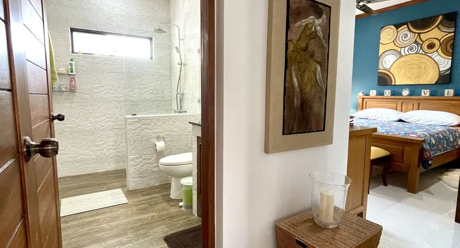 For sale 5 bedrooms villa in Hua Hin, Prachuap Khiri Khan
