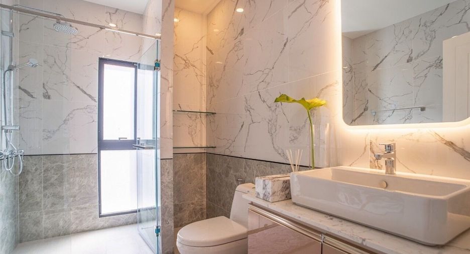For sale 2 bedrooms condo in Mueang Chiang Mai, Chiang Mai