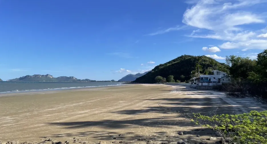 For rent 3 bedrooms house in Sam Roi Yot, Prachuap Khiri Khan