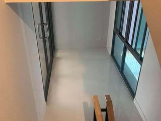 For sale 7 ベッドルーム house in Yan Nawa, Bangkok