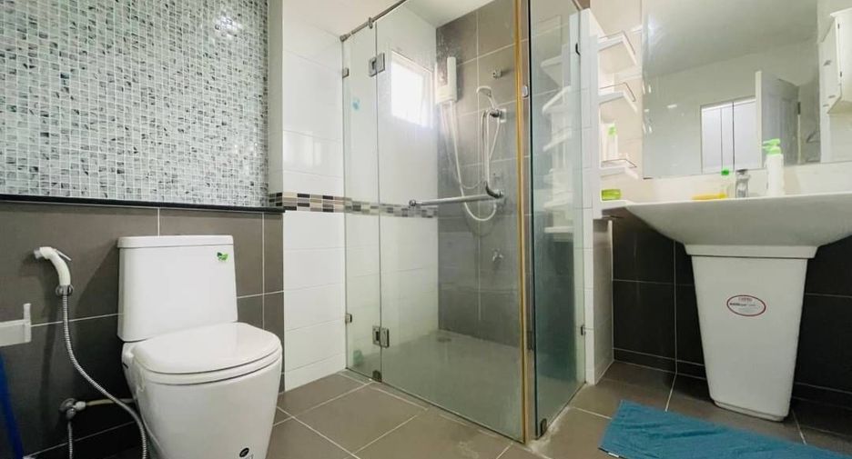 Продажа и аренда 5 спальни дом в Mueang Chiang Mai, Чианг Маи