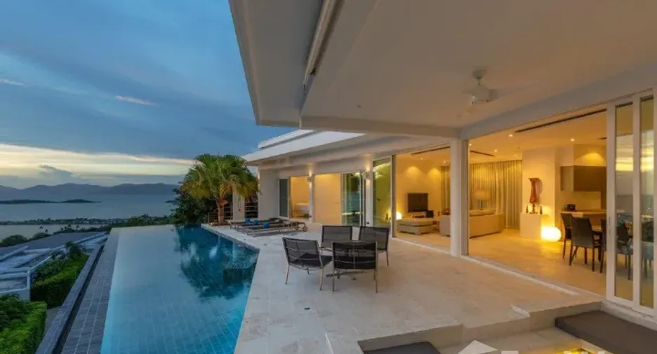 À louer 4 chambres villa à Ko Samui, Surat Thani