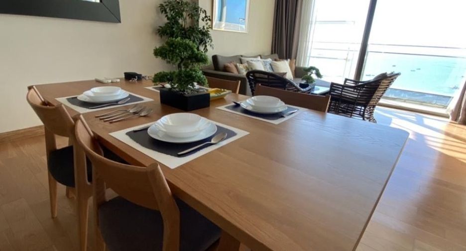 For rent 2 bedrooms condo in Si Racha, Chonburi