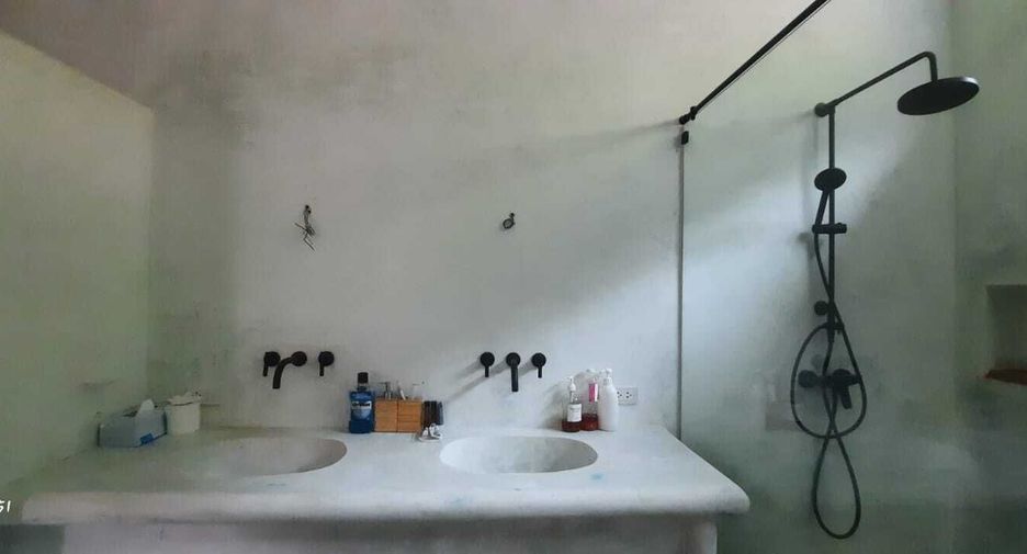 For sale 4 bedrooms villa in Ko Pha-ngan, Surat Thani