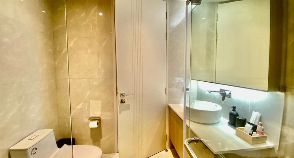 For rent 2 bedrooms condo in Mueang Chiang Mai, Chiang Mai