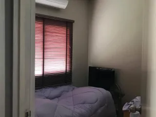 Casa adosada en venta de 3 habitaciones en Thung Khru, Bangkok