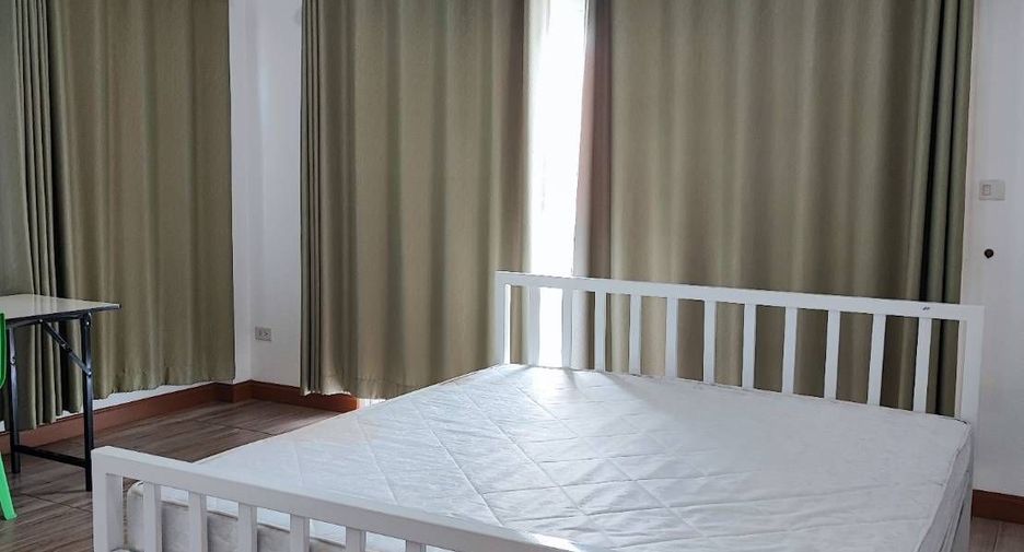 Casa en venta de 4 habitaciones en Mueang Chiang Mai, Chiang Mai