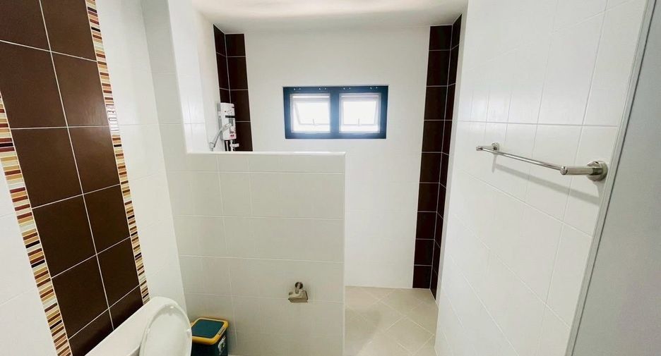 Haus zur Miete mit 3 Zimmer in Saraphi, Chiang Mai