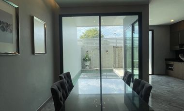 For rent 2 bedrooms townhouse in Kathu, Phuket