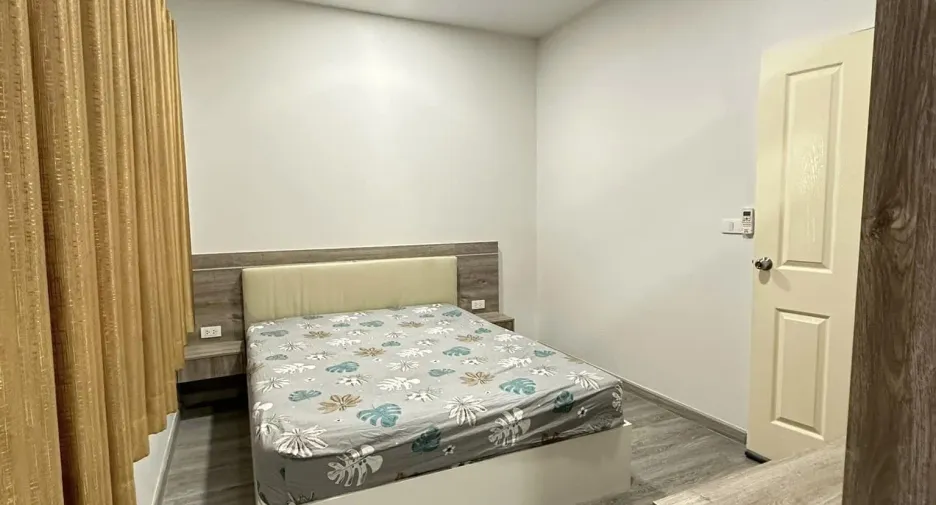 For sale 2 bedrooms townhouse in Lat Krabang, Bangkok