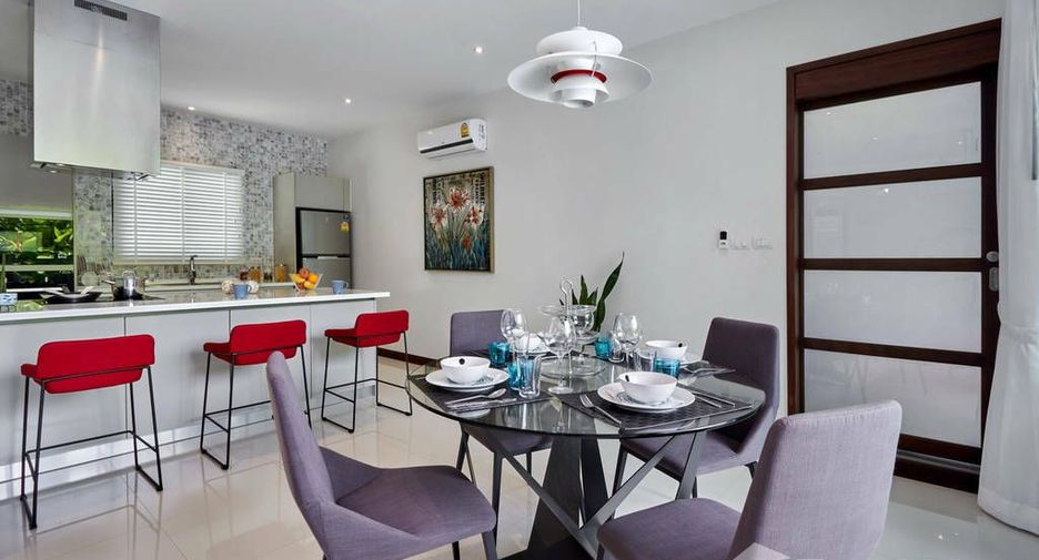 Villa zur Miete mit 2 Zimmer in Mueang Phuket, Phuket