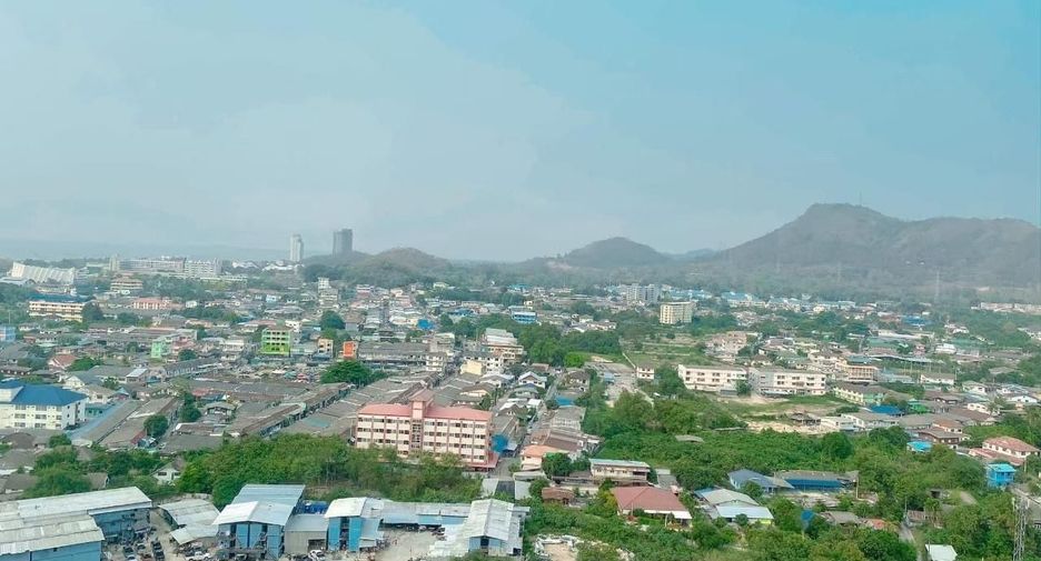 For sale and for rent 2 bedrooms condo in Si Racha, Chonburi