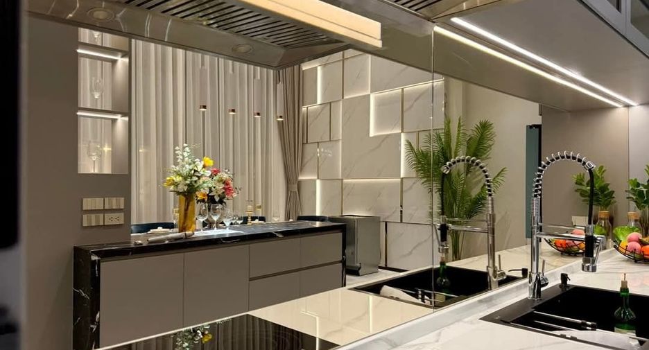 Villa zum Kauf mit 5 Zimmer in Bang Lamung, Chonburi
