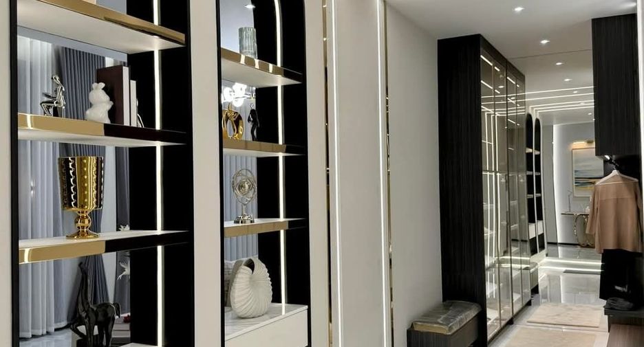 Villa zum Kauf mit 5 Zimmer in Bang Lamung, Chonburi