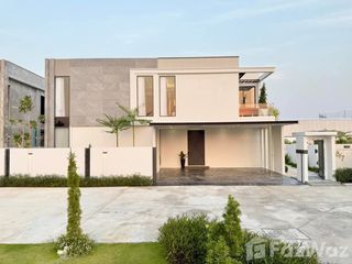 For sale 5 bedrooms villa in Bang Lamung, Chonburi