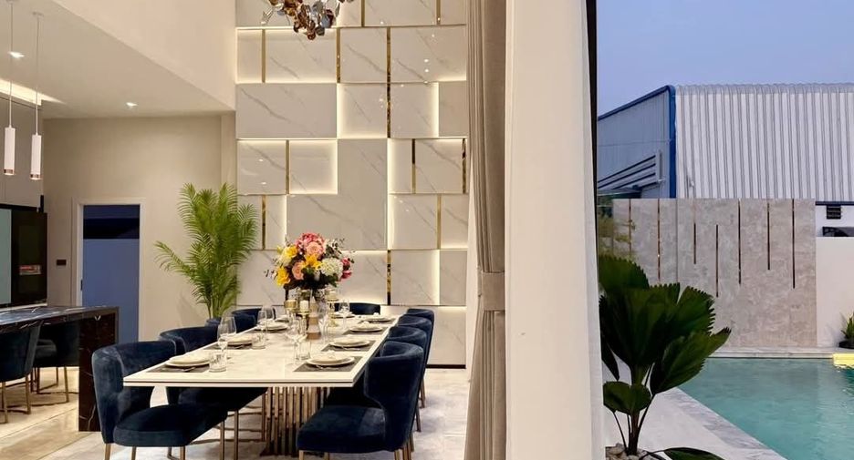Villa zum Kauf mit 5 Zimmer in Bang Lamung, Chonburi