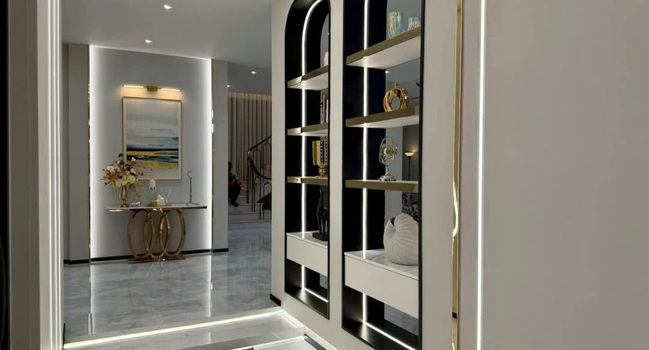 Villa zum Kauf mit 5 Zimmer in Bang Lamung, Chonburi