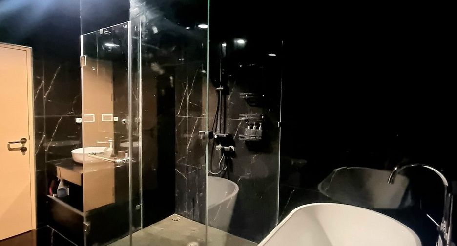 For sale 2 ベッドルーム condo in Bang Kapi, Bangkok