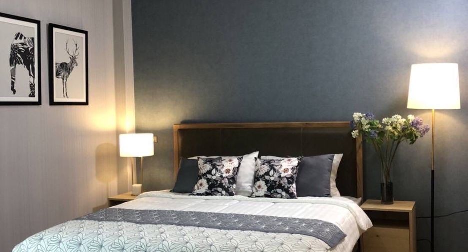 Casa en venta de 5 habitaciones en Si Racha, Chonburi