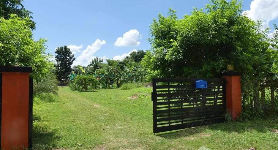 For sale 4 bedrooms hotel in Yang Talat, Kalasin