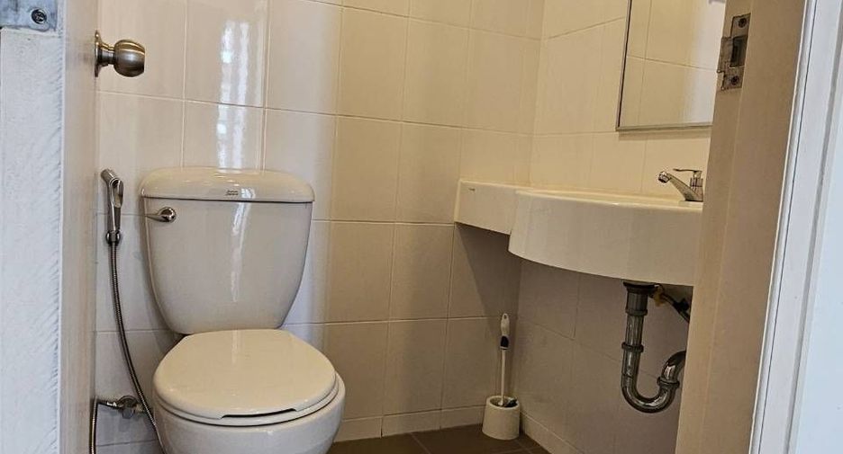 For sale 2 bedrooms condo in Bang Phli, Samut Prakan
