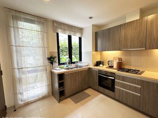 Villa zum Kauf und zur Miete mit 5 Zimmer in Thalang, Phuket