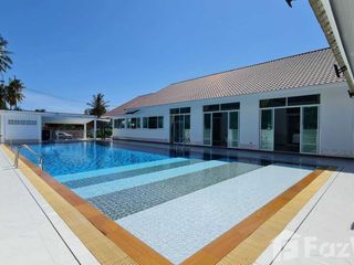 Villa en venta de 6 habitaciones en Bang Lamung, Chonburi