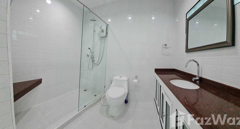 Villa en venta de 6 habitaciones en Bang Lamung, Chonburi