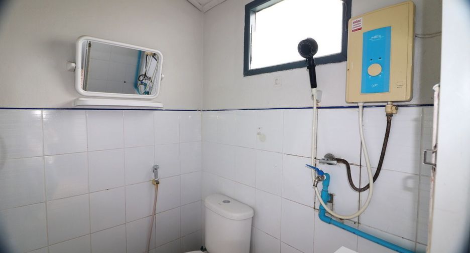 出售 11 卧室 独立屋 在 Mueang Udon Thani, Udon Thani
