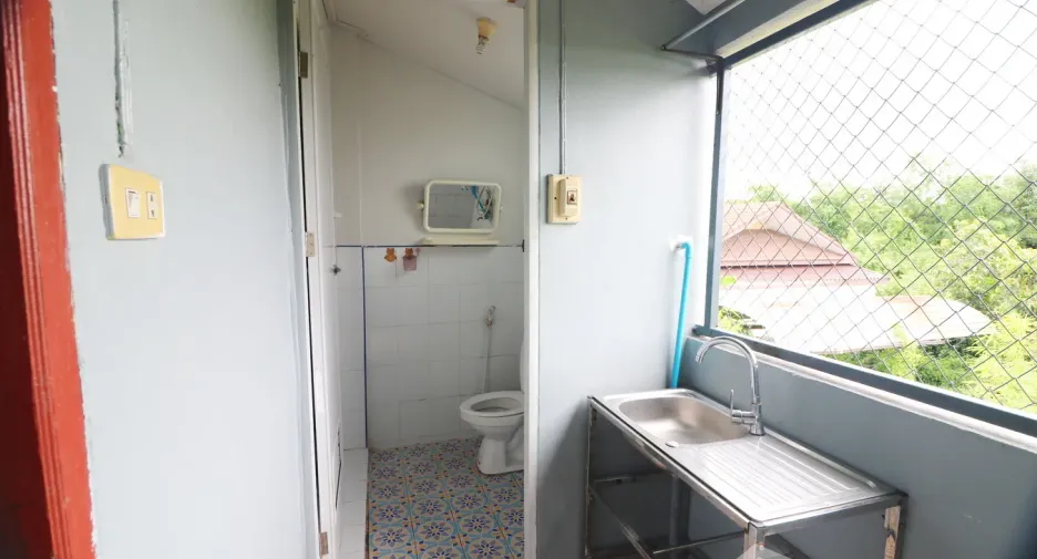 For sale 11 bedrooms house in Mueang Udon Thani, Udon Thani