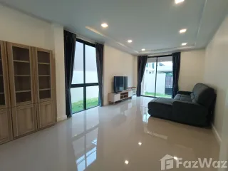 À louer 3 chambres villa à Bang Lamung, Chonburi