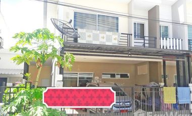 For sale 3 bedrooms townhouse in Thung Khru, Bangkok