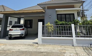Casa adosada en alquiler de 3 habitaciones en Thalang, Phuket
