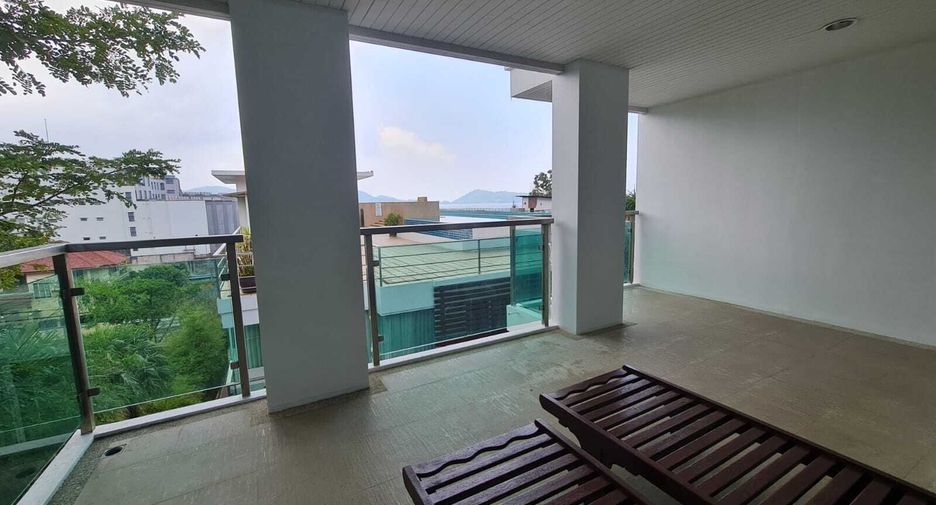 For sale 3 bedrooms condo in Kathu, Phuket