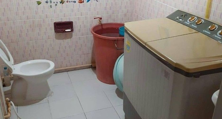 For sale 3 bedrooms house in Nong Khaem, Bangkok
