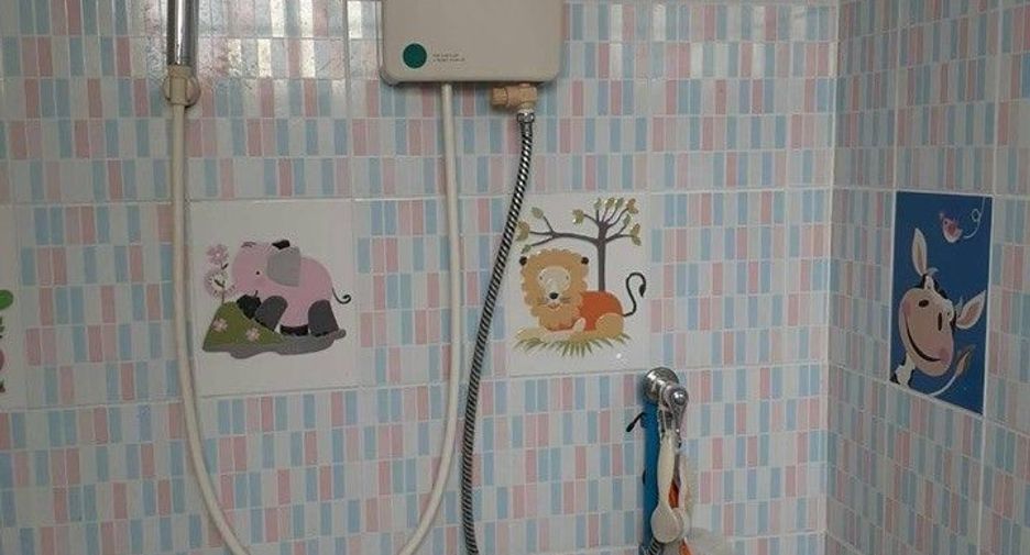 For sale 3 bedrooms house in Nong Khaem, Bangkok