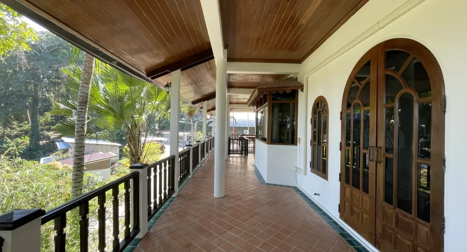Villa en alquiler de 4 habitaciones en Kathu, Phuket