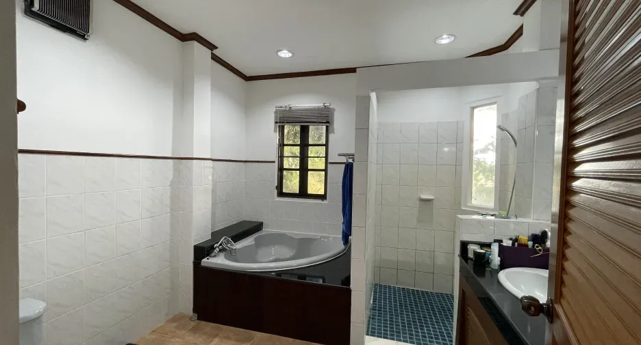 Villa en alquiler de 4 habitaciones en Kathu, Phuket