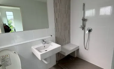 Casa en venta de 3 habitaciones en Bang Kruai, Nonthaburi