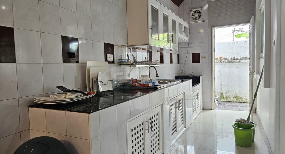 For rent 3 bedrooms house in Thalang, Phuket