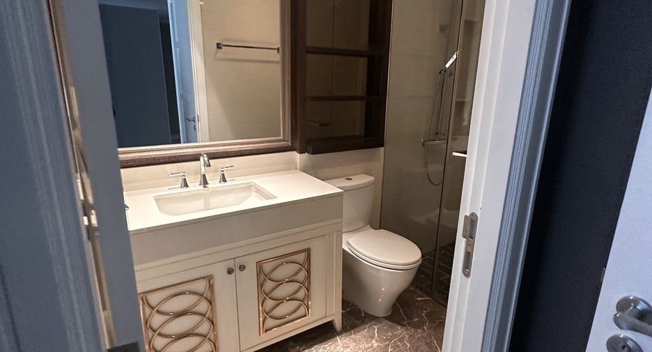 Wohnung zum Kauf mit 3 Zimmer in Watthana, Bangkok