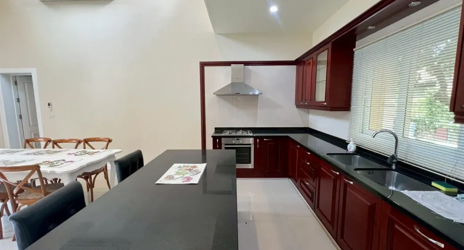 For rent 3 bedrooms house in Bang Lamung, Chonburi