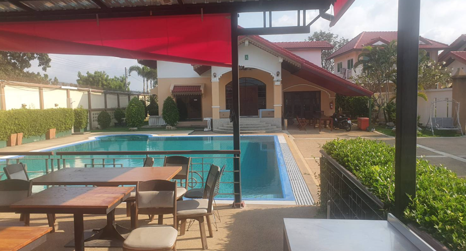 À vendre 25 chambres hôtel à Sattahip, Chonburi