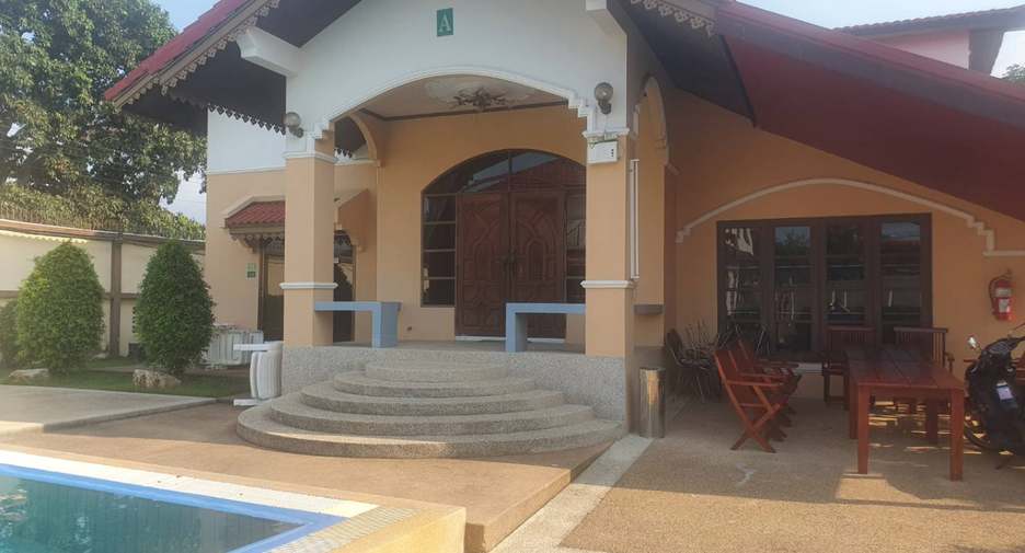 À vendre 25 chambres hôtel à Sattahip, Chonburi