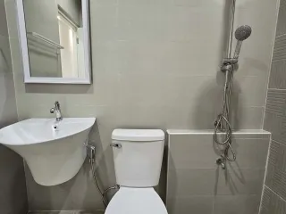 出售 2 卧室 独立屋 在 Mueang Lop Buri, Lop Buri
