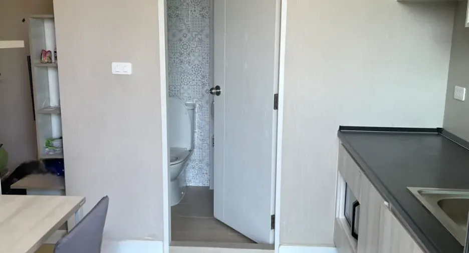 For sale 1 bed condo in Khan Na Yao, Bangkok